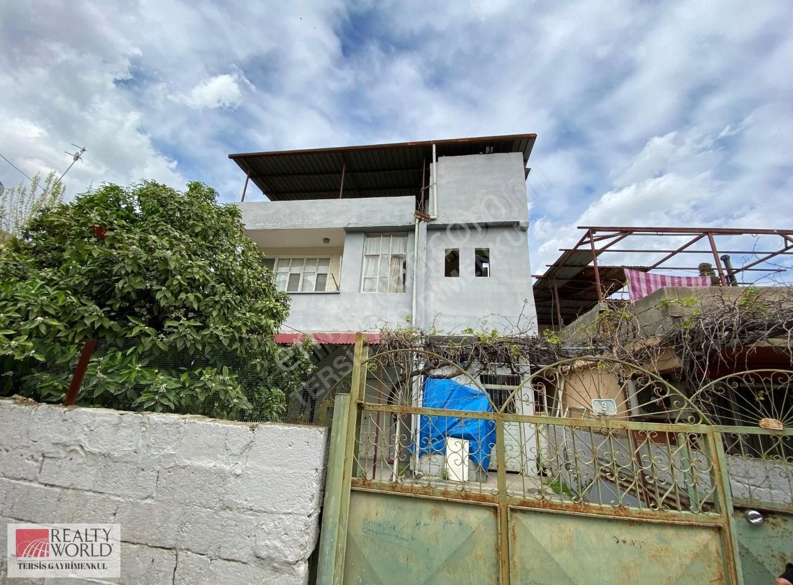 Rw Tersis'den Yeşilyurt Mahallesinde Eşyalı Kiralık Müstakil