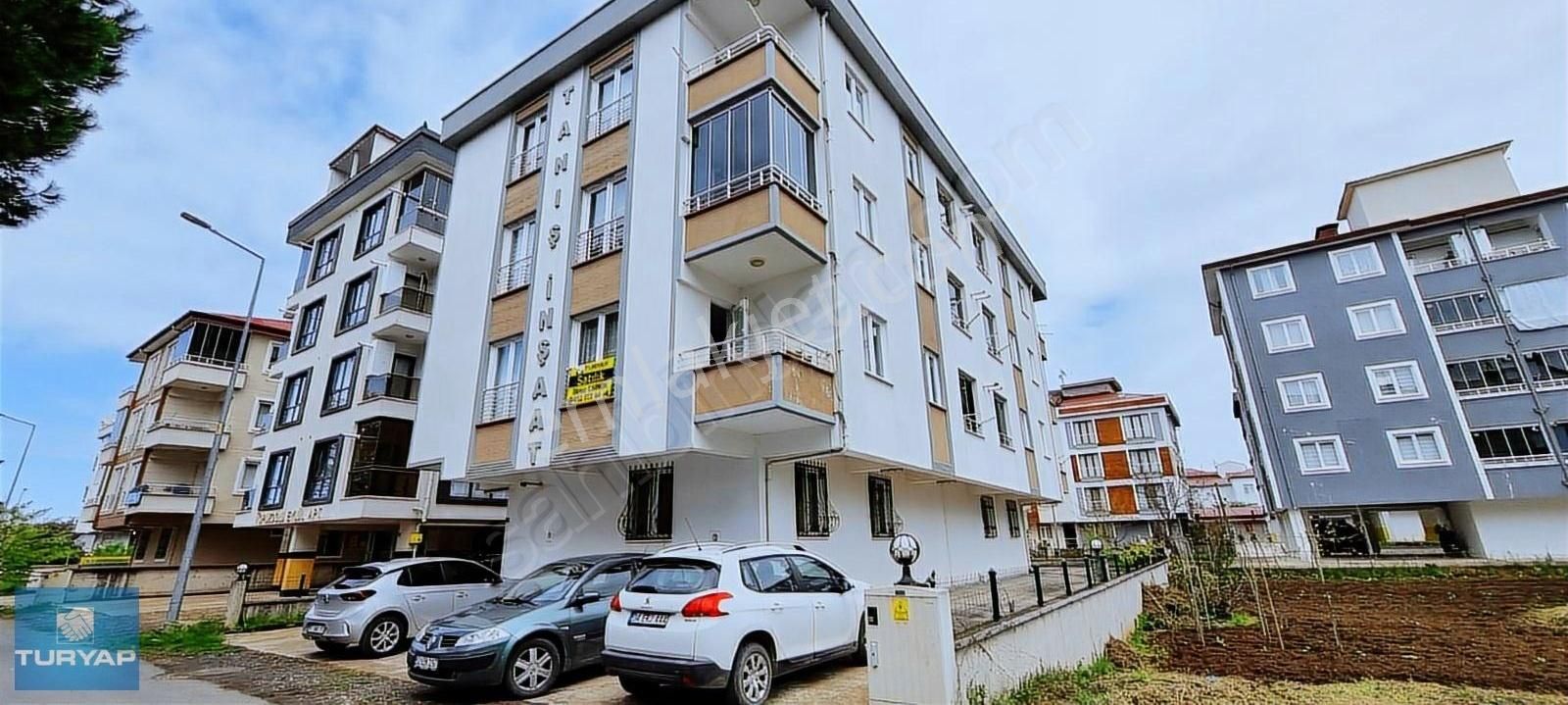 Ordu Cumhuriyet Mah Bahçeşehir Koleje Yakın Satılık 3+1 Daire