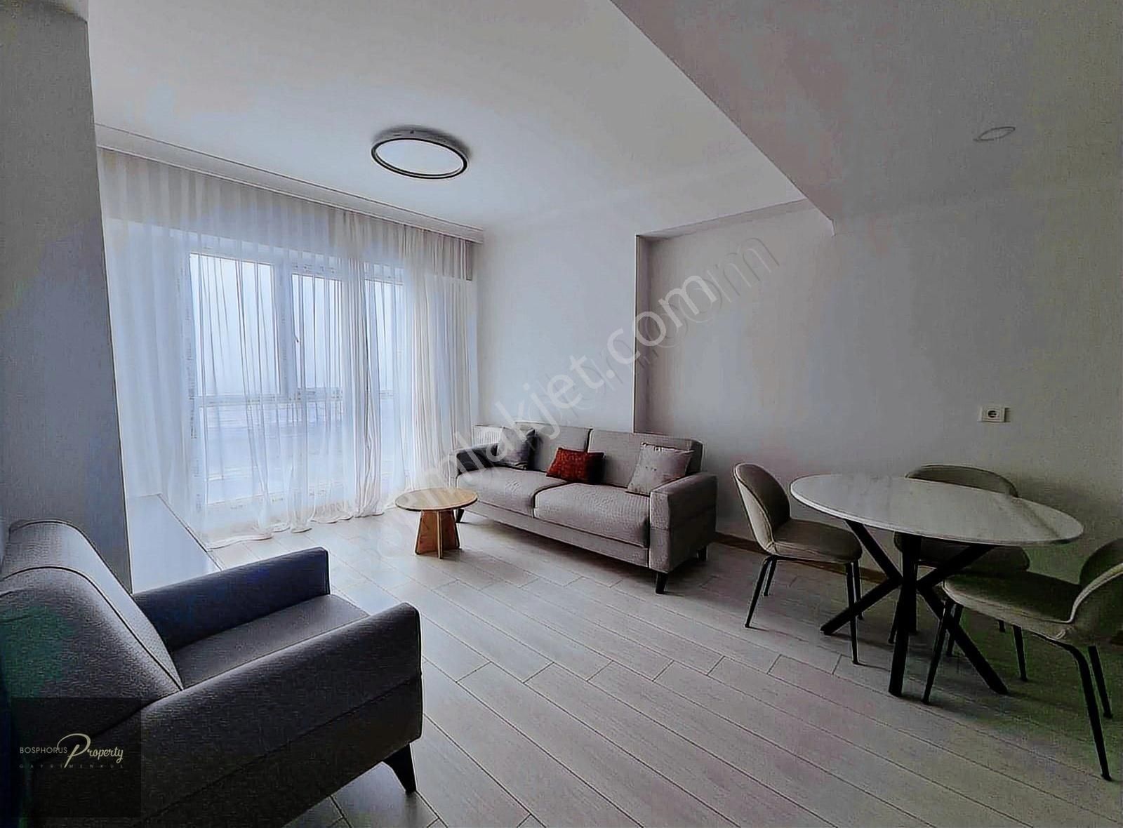 Esenyurt Hayat Park 2 Satılık Eşyalı Yeni 2+1 Balkonlu Daire