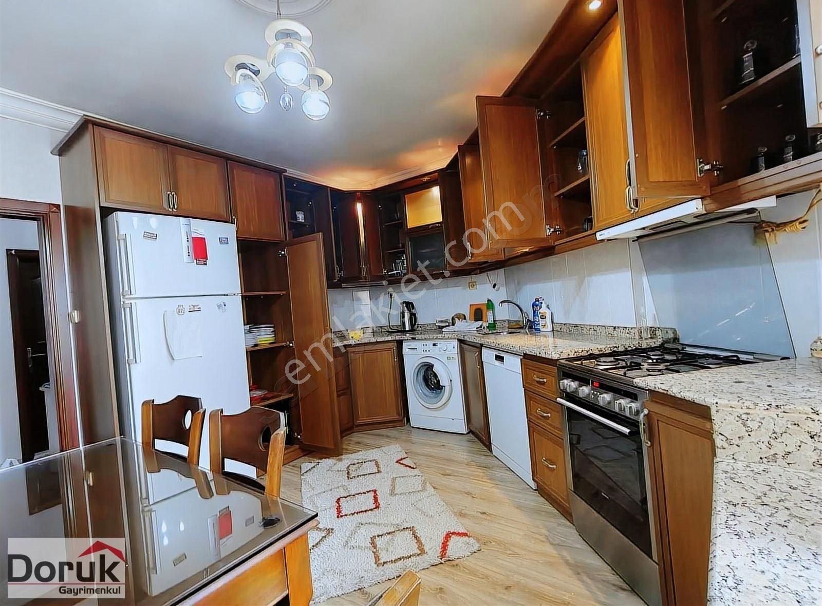Doruktan Full Eşyalı Bağımsız Mutfak