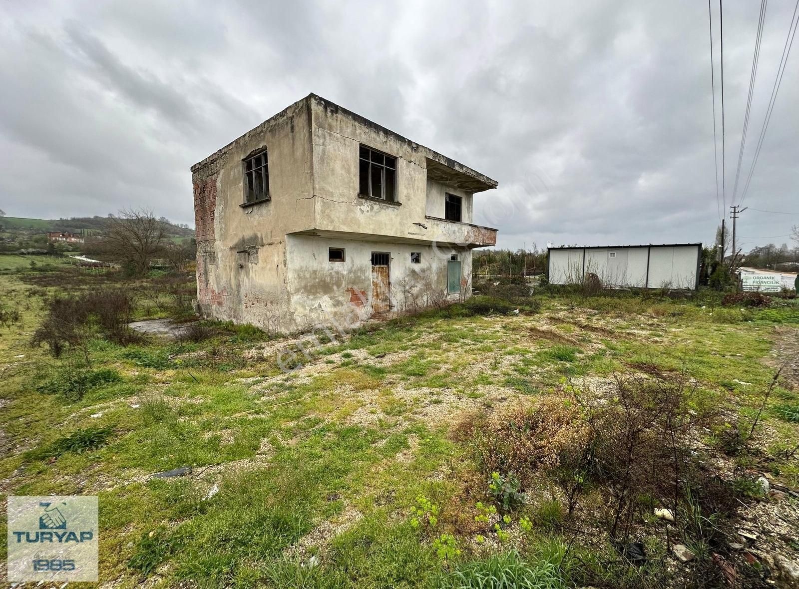 Yalova Adnan Menderes'te Ticari + Konut İmarlı Satılık Arsa