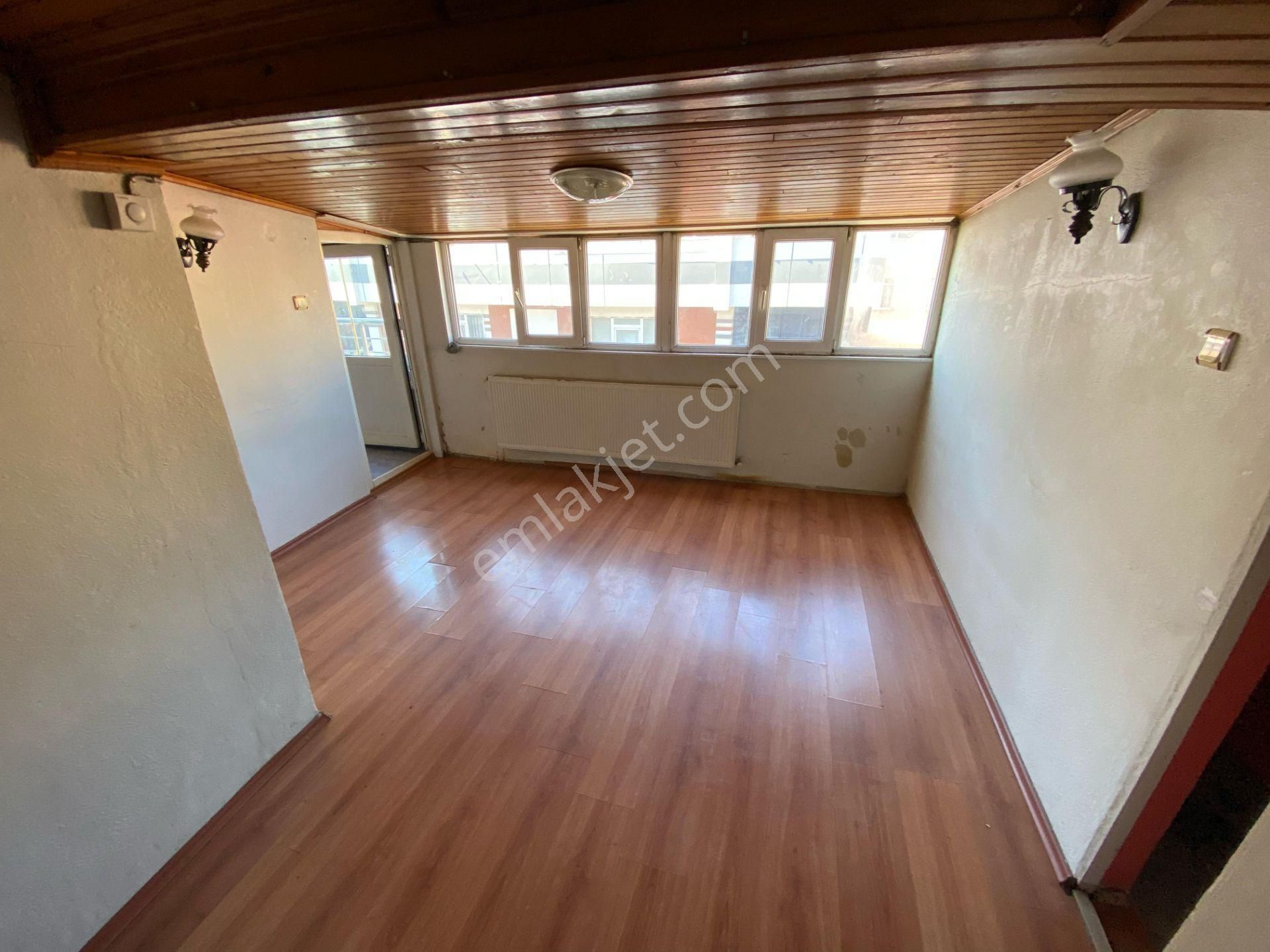 Sultançiftliği Mah. Hakanlar İnşaattan Kiralık 90m2 2+1 Daire