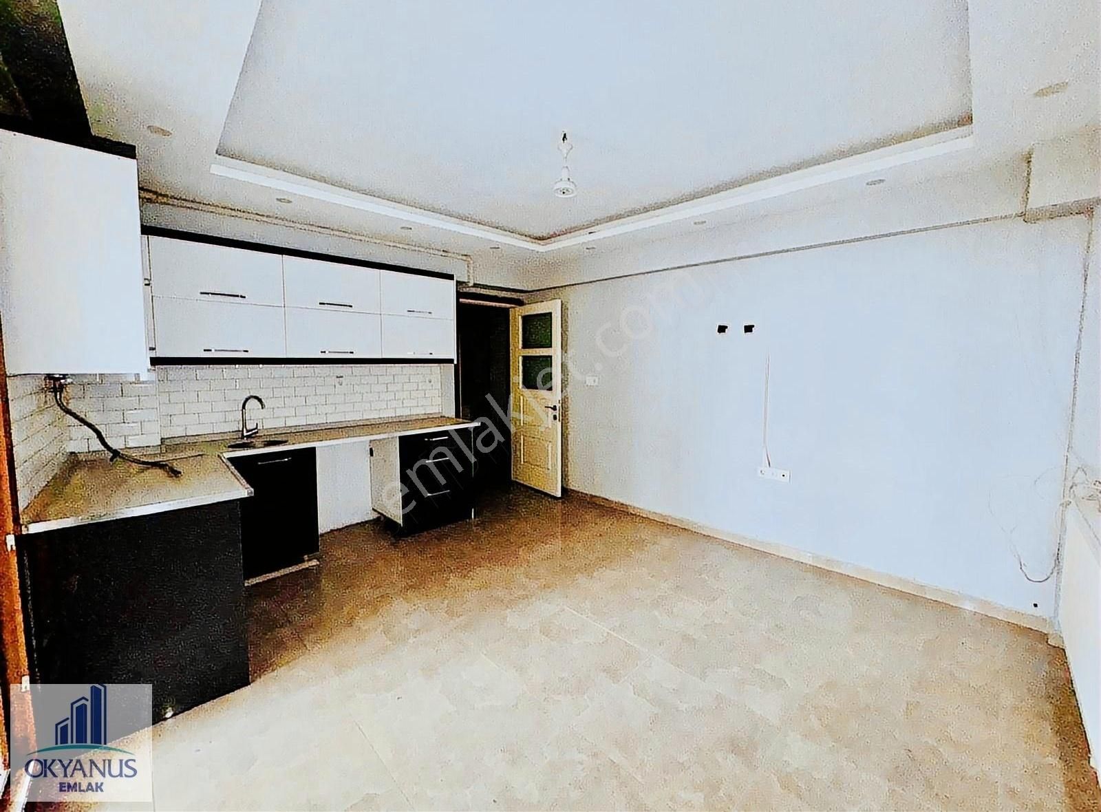 Uğur Mumcu Parkı Civarı 2+1 Açık Mutfaklı , Yüksek Zemin