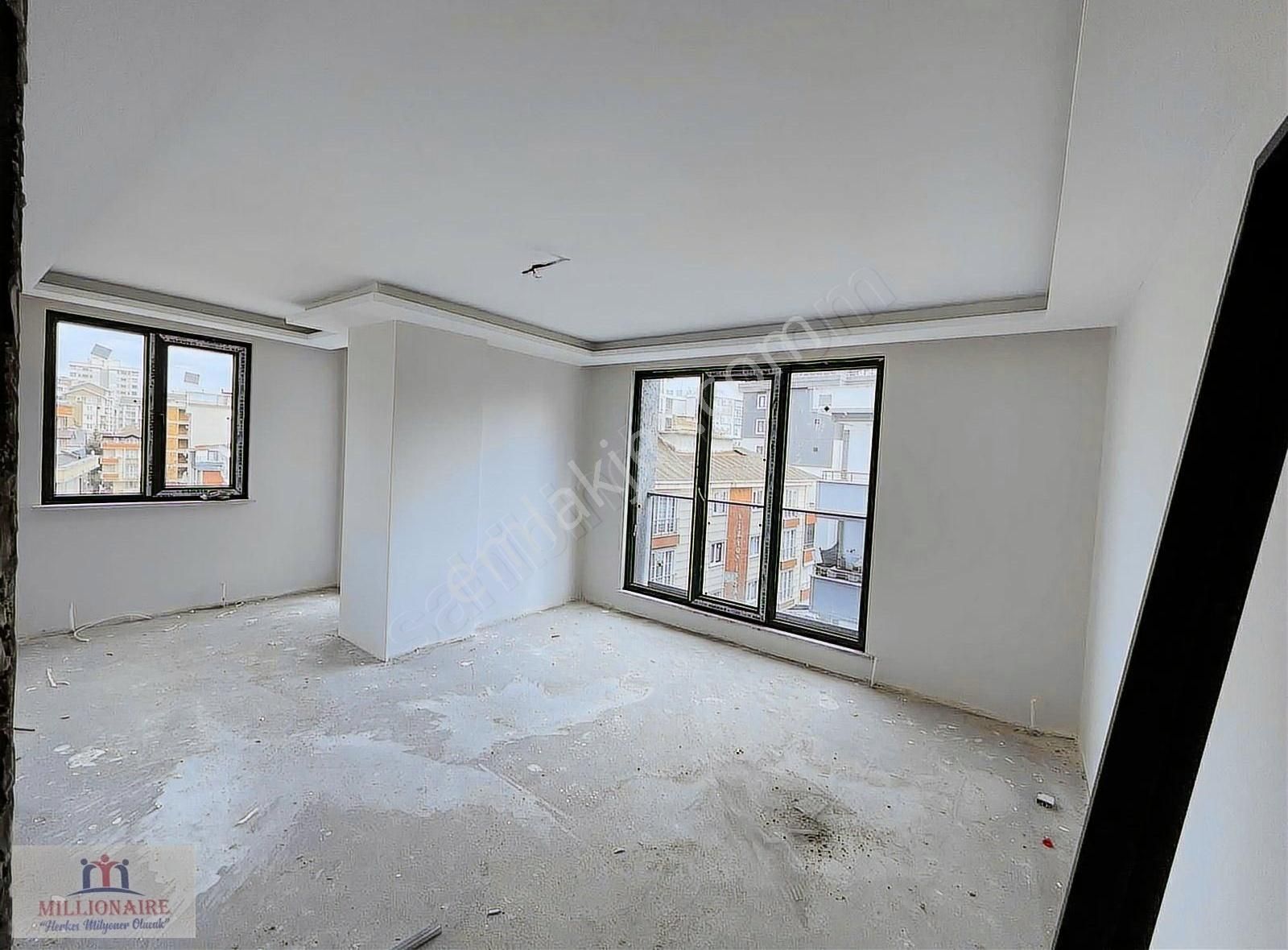 Sıfır Kat Mülkiyetli Asansörlü Açık Otoparklı Binada 3+1 Daire