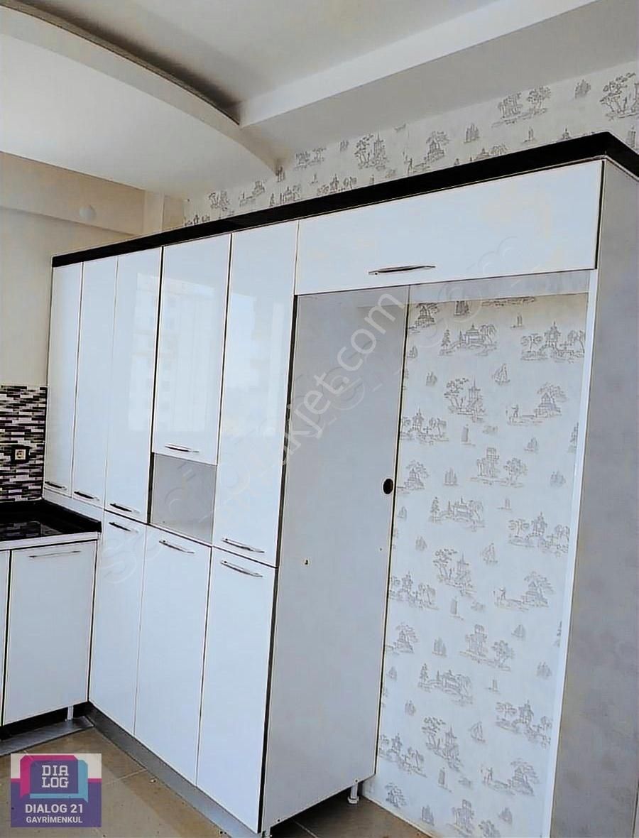 Fabrika Mah. De Site İçi 3+1 Geniş Daire