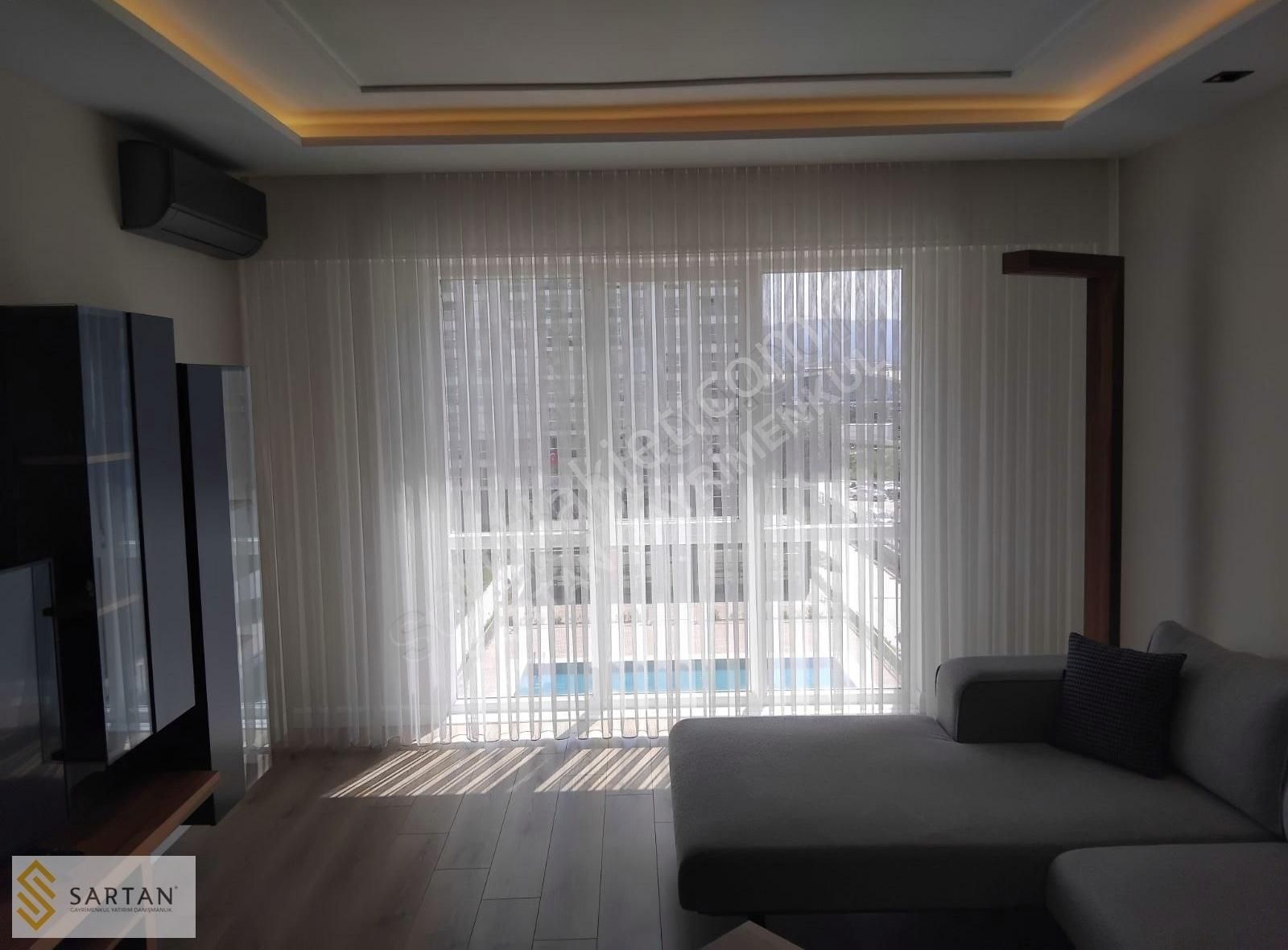 Shu 08 Altınşehir Sitesi'nde Satılık Orta Tip Site İçi Cepheli