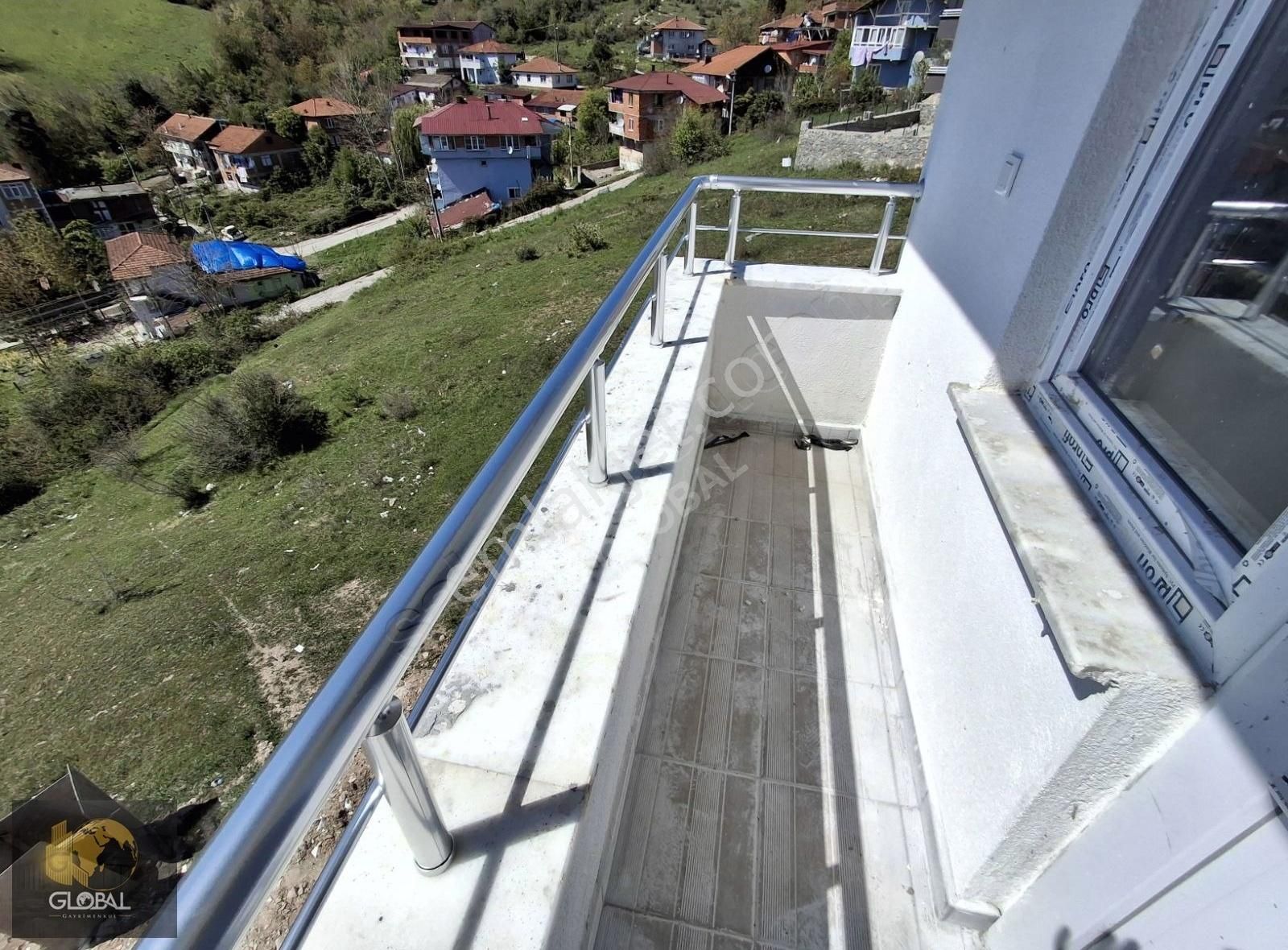 Merkez Aladağ Mahallesinde Kapalı Garajlı Ara Kat 2+1 Sıfır Dair