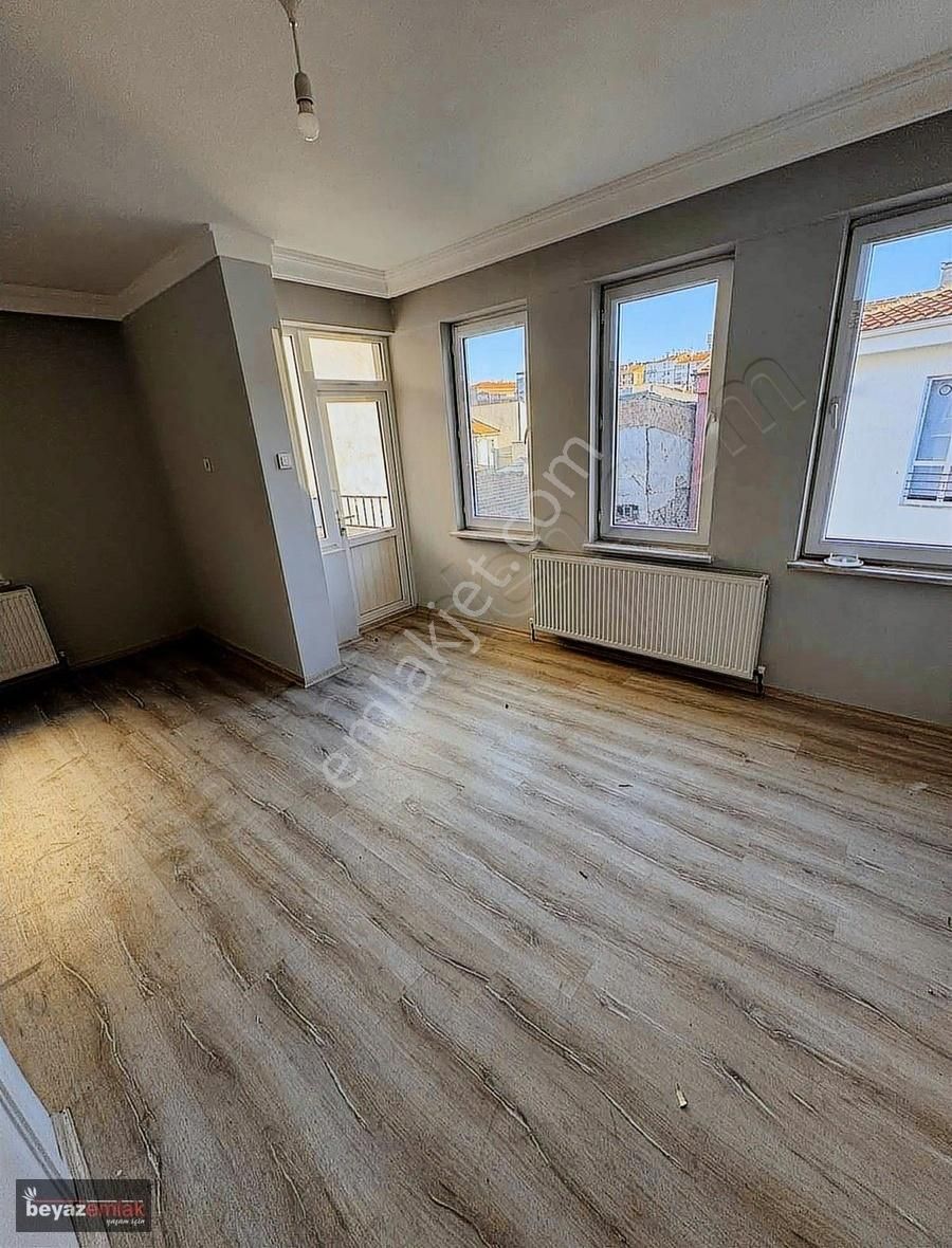 Şehir Merkezinde Karakeçili Mahallesinde Kiralık 2+1 Daire