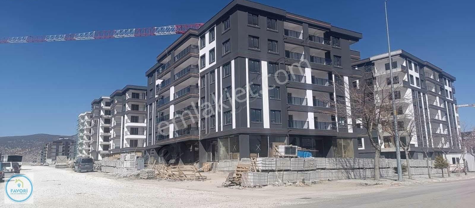 Favori Emlaktan Satılık Yaza Teslim 3+1 Daire