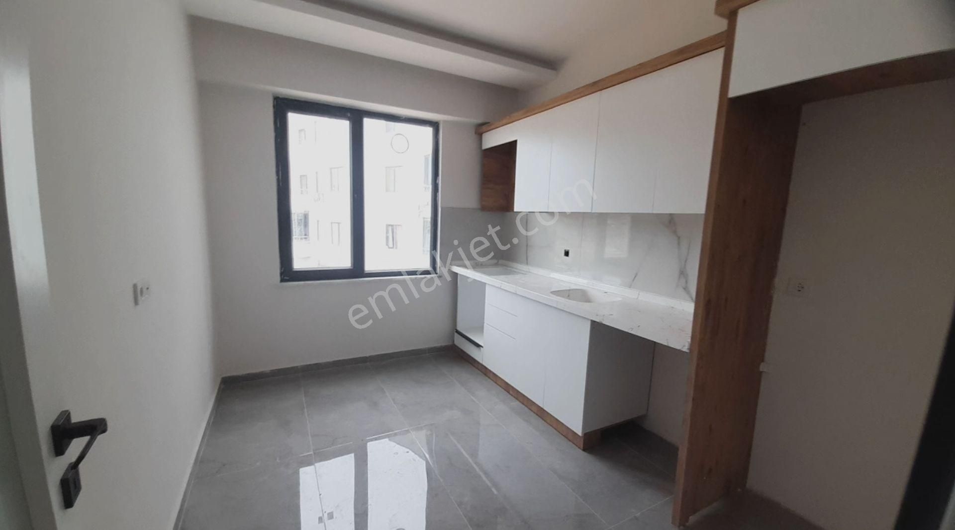 Rw Nefes'ten; Manzaralı, Kapalı Mutfak, 90 M2, Lüks, 2+1 Daire