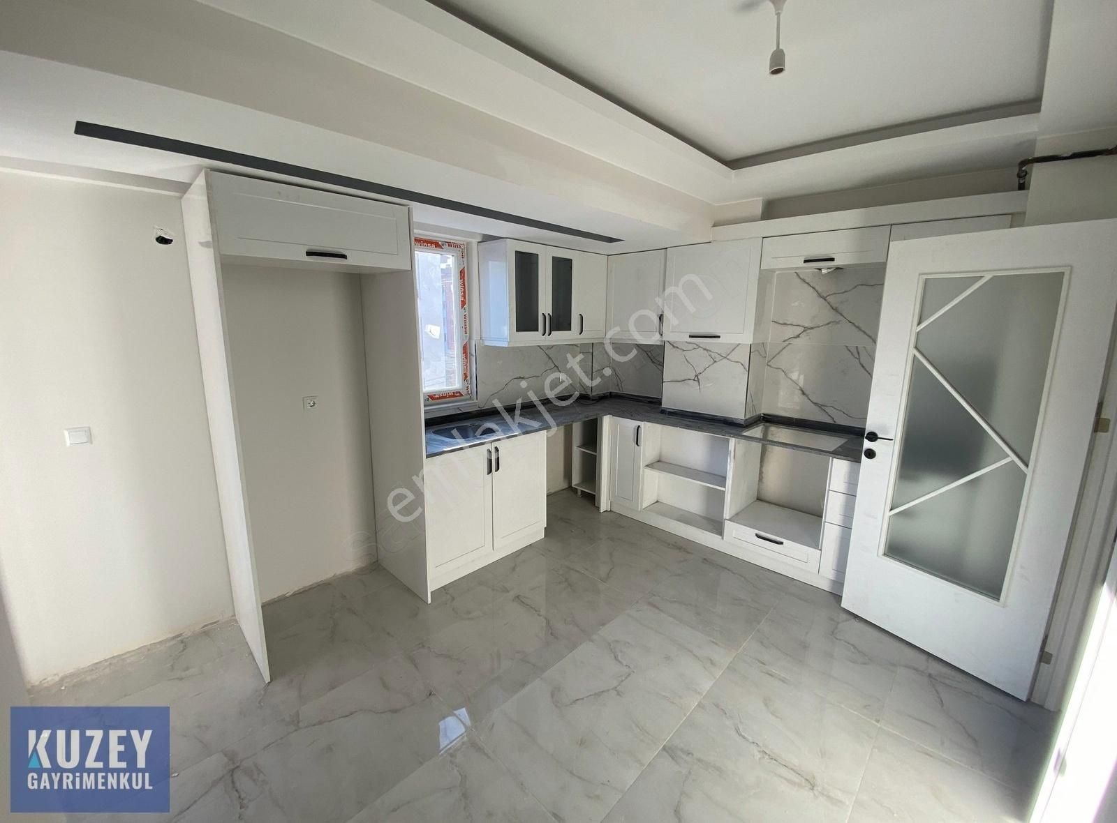 Sağlık Mahallesi Güney-batı Cephe Satılık Sıfır 2+1 Daire