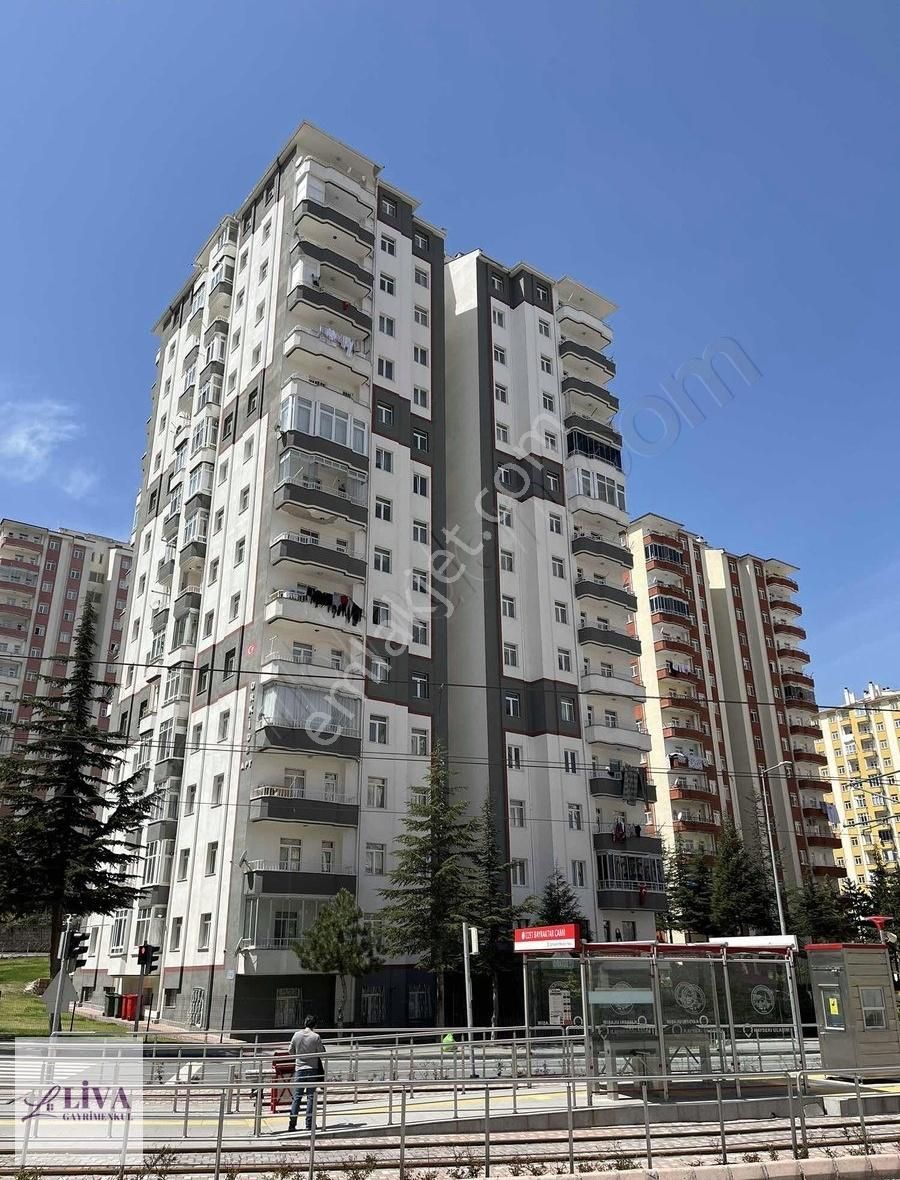 Liva'dan Mevlana'da Full Yapılı Masrafsız 3+1 Daire