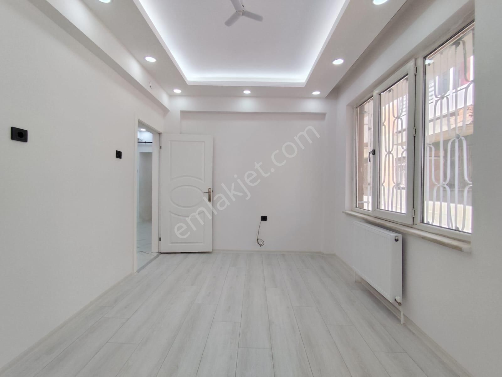 Asri Mezarlık Karşısında 3+1 Full Yapılı Satılık Daire