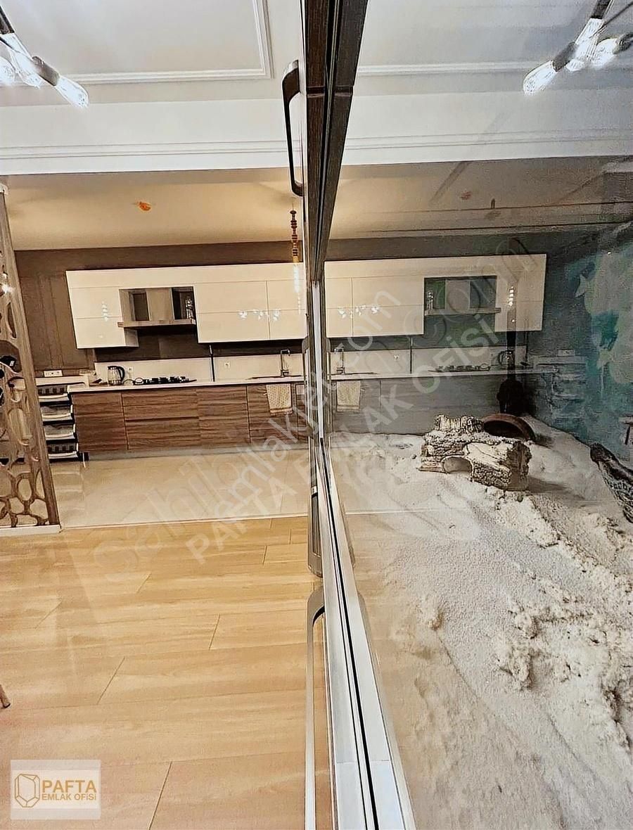 Sinpaşda Kiralık Full Eşyalı Özel Tasarım Lux Daire
