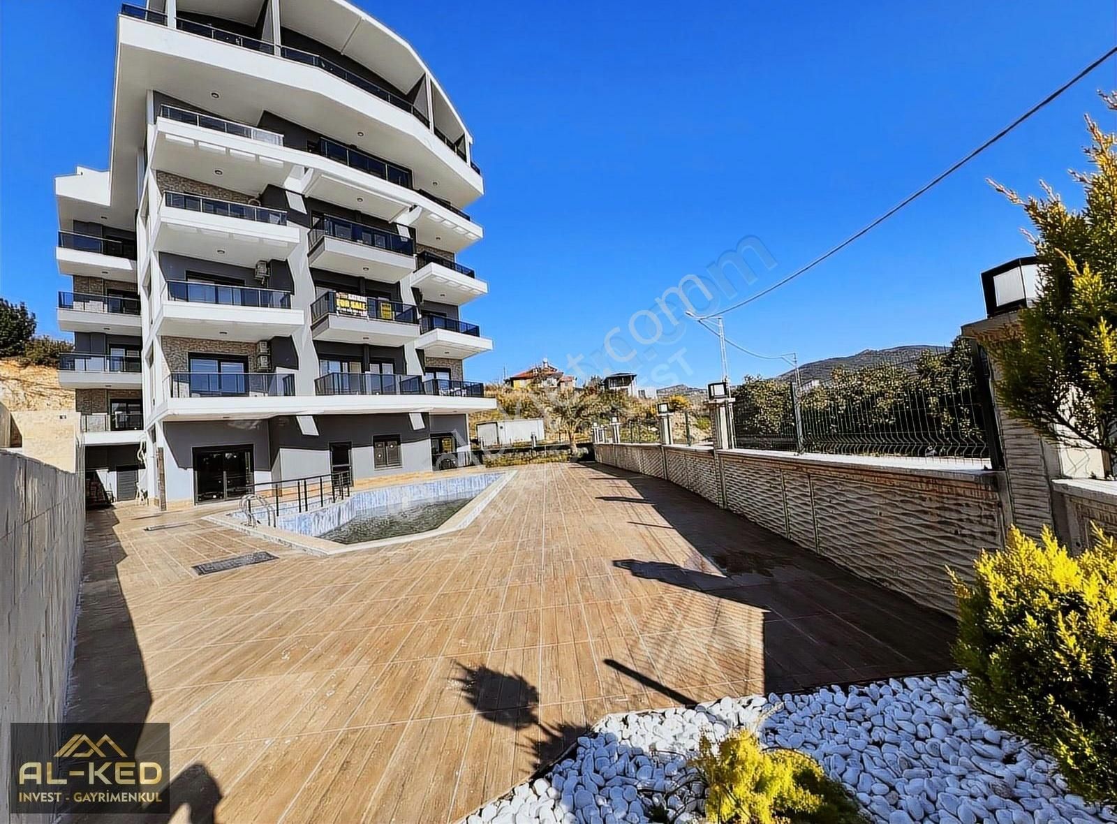 Alanya / Demirtaş Mahallesi Satılık 1+1 Deniz Manzaralı Daire