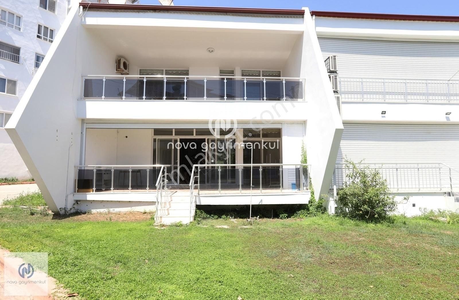 **nova** Tömük'te 5+1 Denize Yakın Eşyalı Kiralık Dubleks Villa