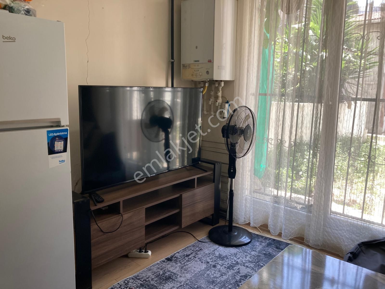 Mecidiyeköy Eşyalı Bahçeli 1+1 Daire