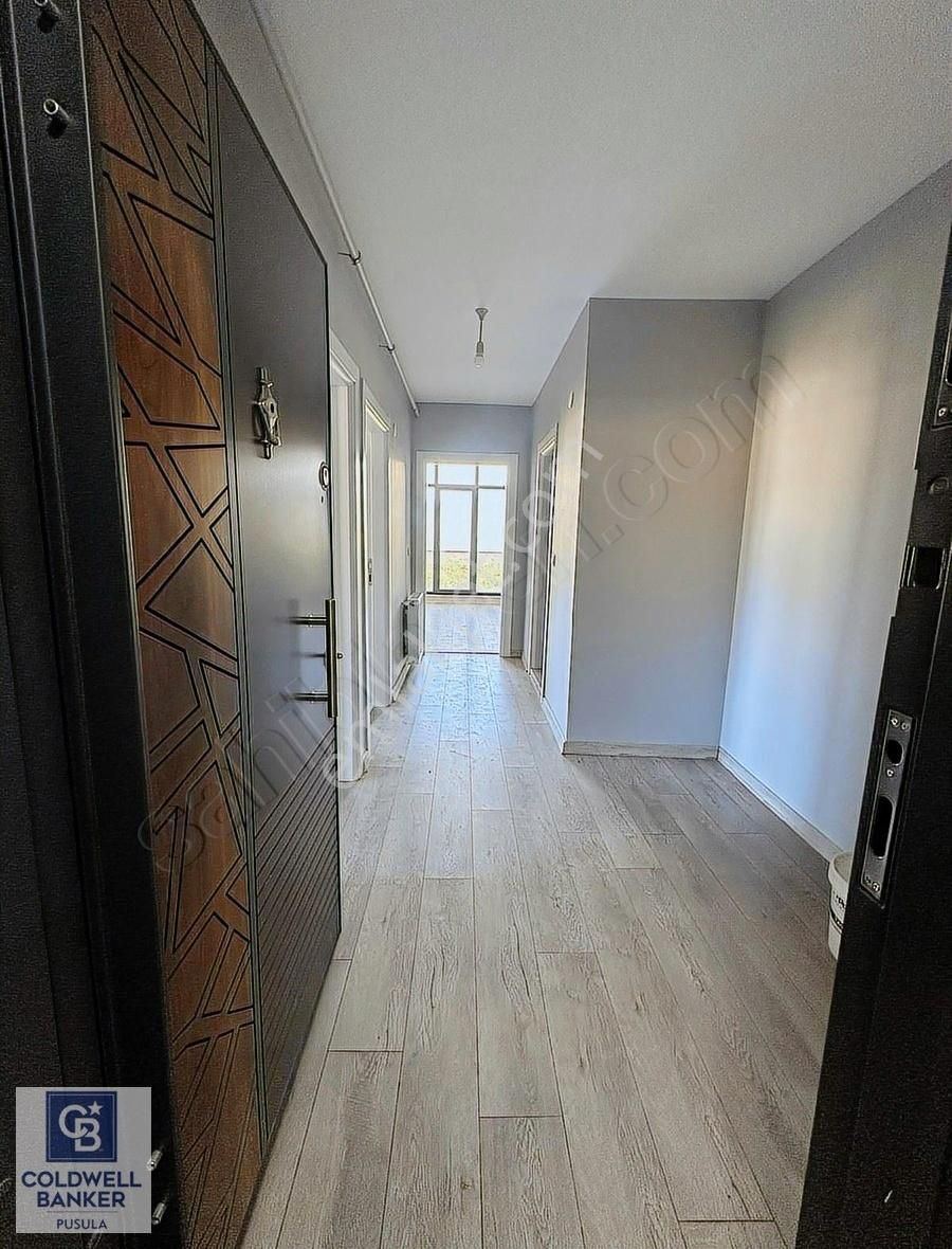 Cumhuriyet Mahallesinde 2+1 Kiralık Yeni Daire