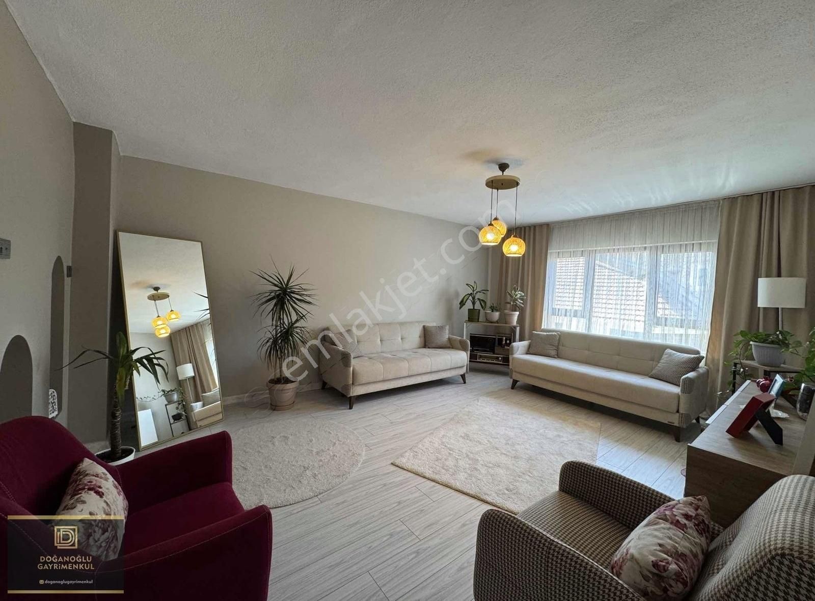 Doğanoğlun'dan Şafak Mah'de Satılık 3+1 İskanlı Yapılı Daire