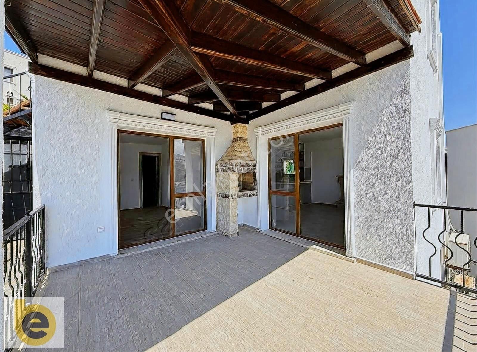 Koyunbaba'da Yeni Tadilat Yapılmış,deniz Manzaralı, Müstakil 3+1 - Görsel 29