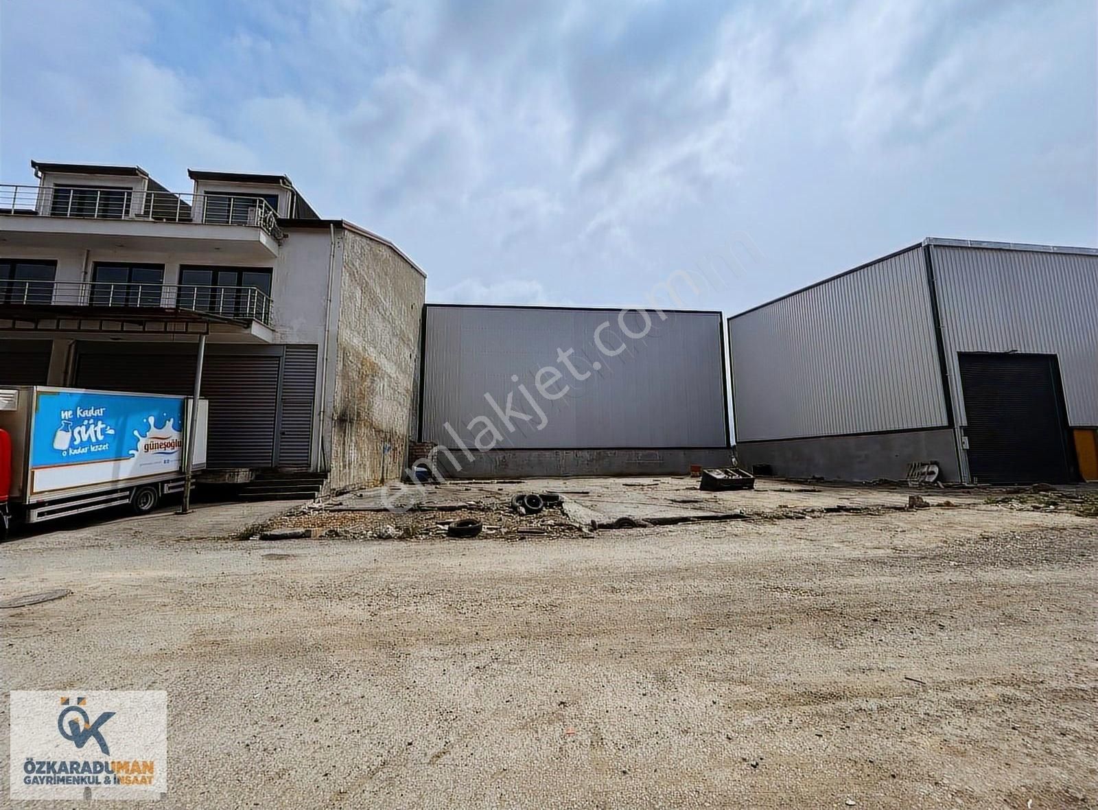 Köseköy Sanayi Sitesi Yanı Depo/imalathane