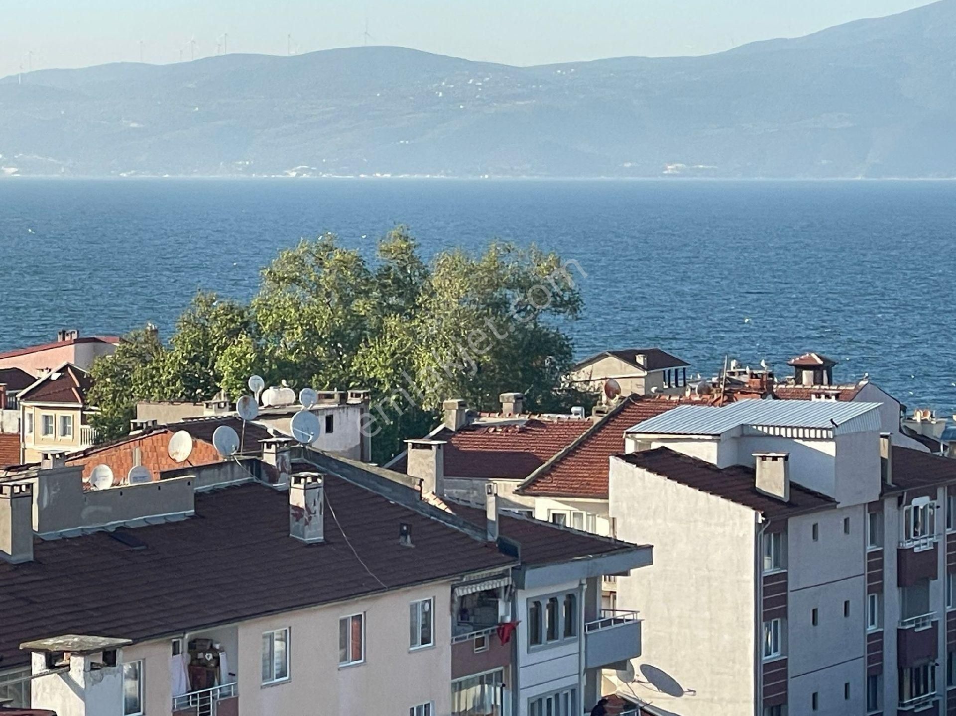 Bursa Mudanya Şükrü Çavuş Ta Satılık Deniz Manzaralı 3+1 Daire