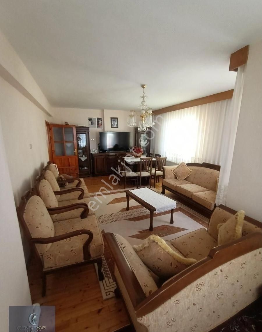 Cengiz-yapı Çorum Lozaevler Arkasında Satılık Ara Kat 3+1 Daire