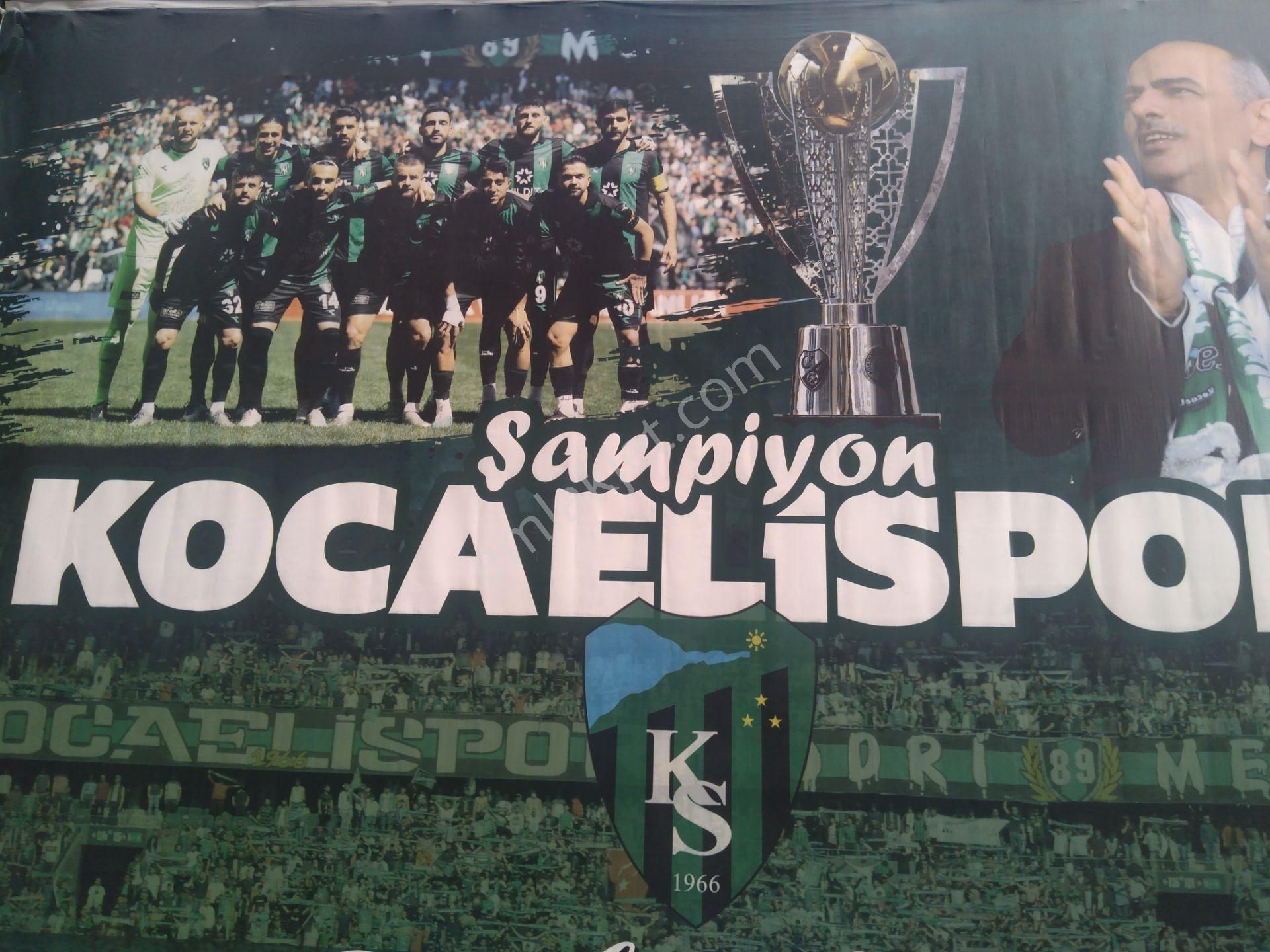 1. Lig 'den Süper Lig'e Şampiyon Kocaeli Spor Başarılar Dileriz. Başakşehir - İstanbul