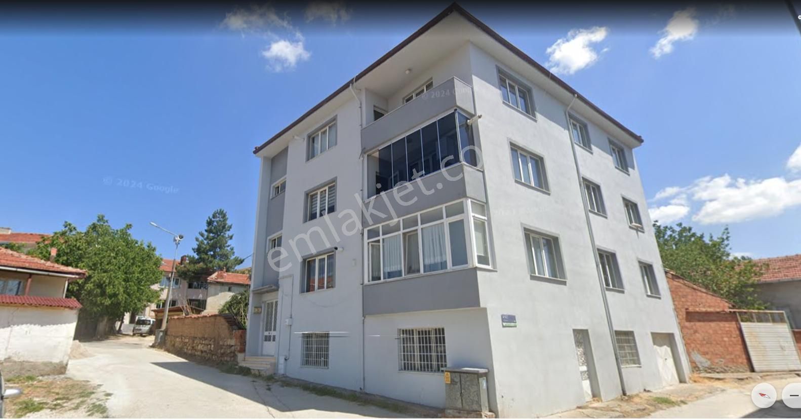 Şehir Merkezinde Satılık Bina