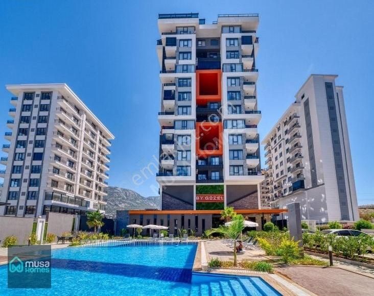 Alanya Mahmutlar Mah, Full Aktiviteli Sitede 2+1 Eşyalı Daire