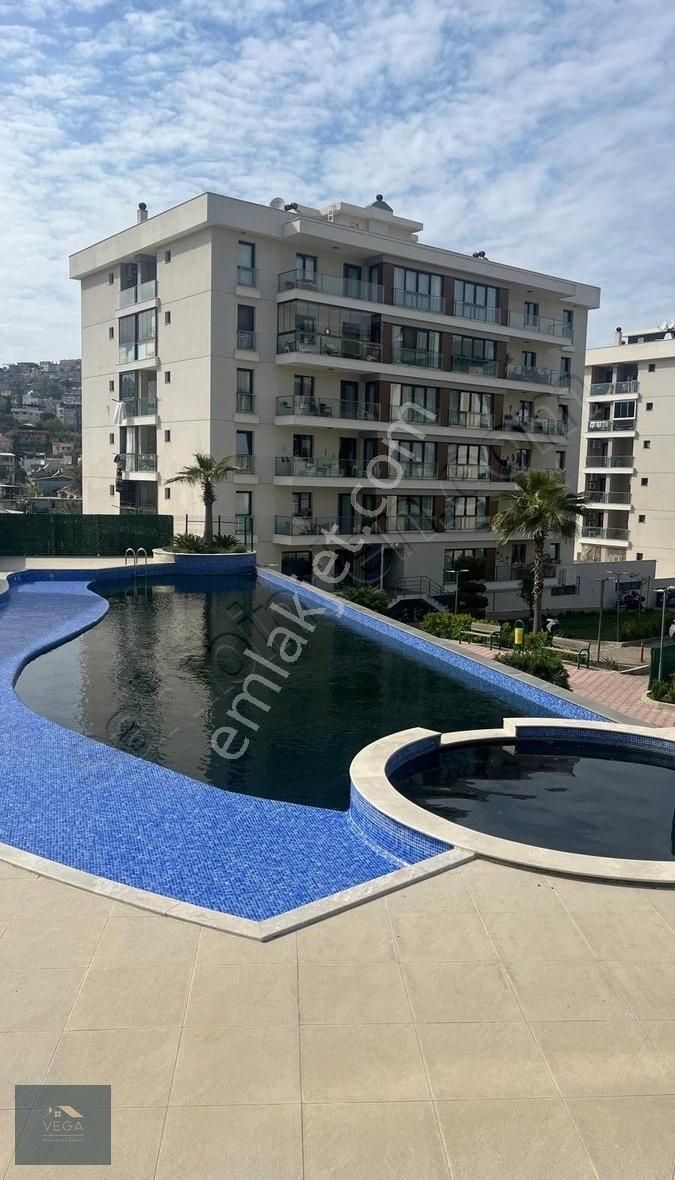 Vizyon 35 Sitesinde Kiralık 3+1 Daire