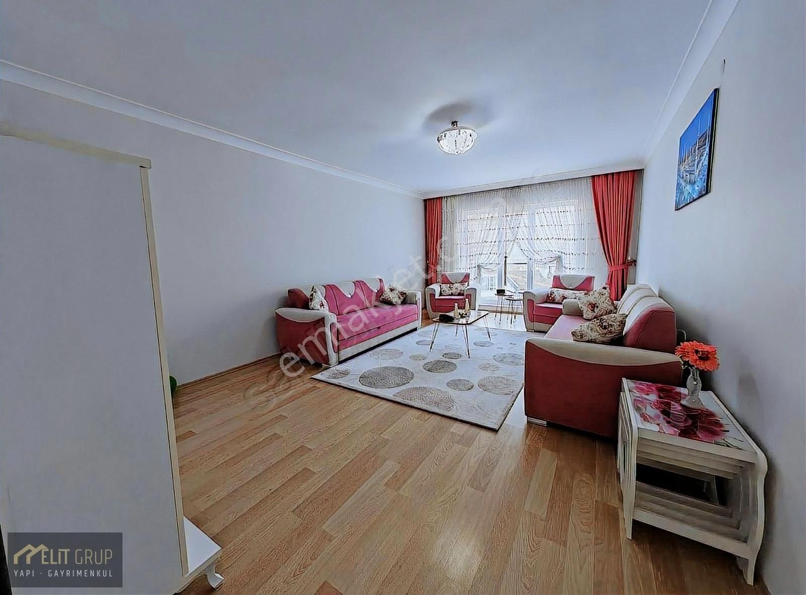 Sitede Geniş 3+1 Ebeveyn Banyolu Kilerli