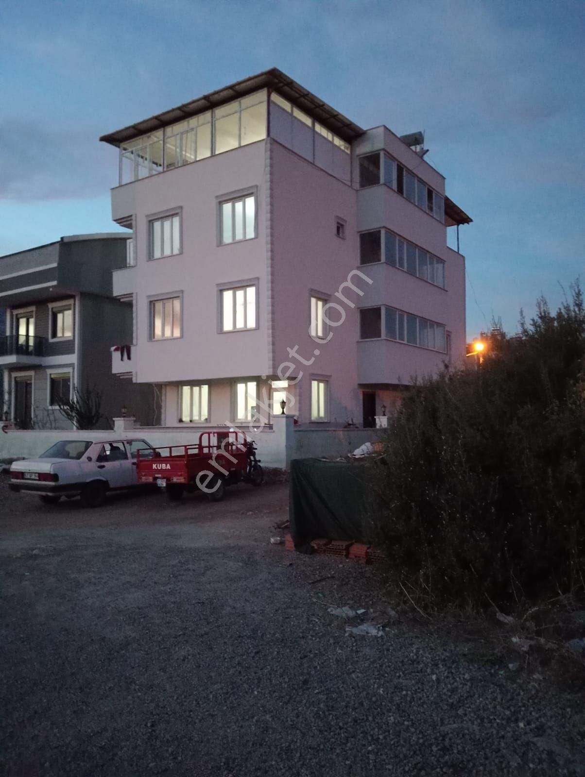 Döşemealtı Yeniköyde Satılık Komple Bina