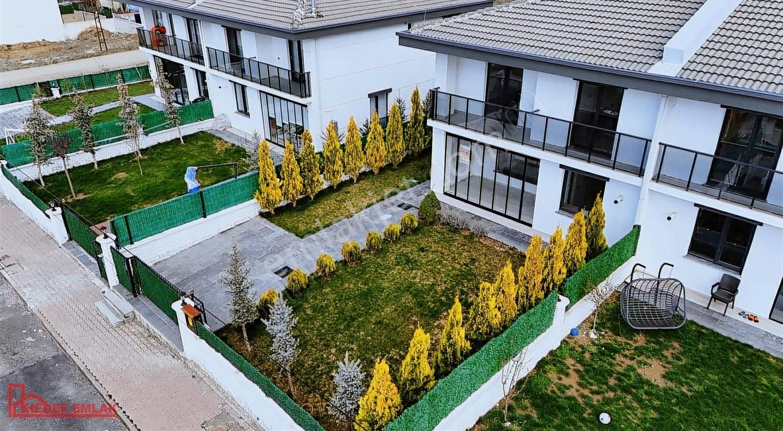 Hedef Emlaktan Karşıyada Ultra Lüx Anahtar Teslim Villa