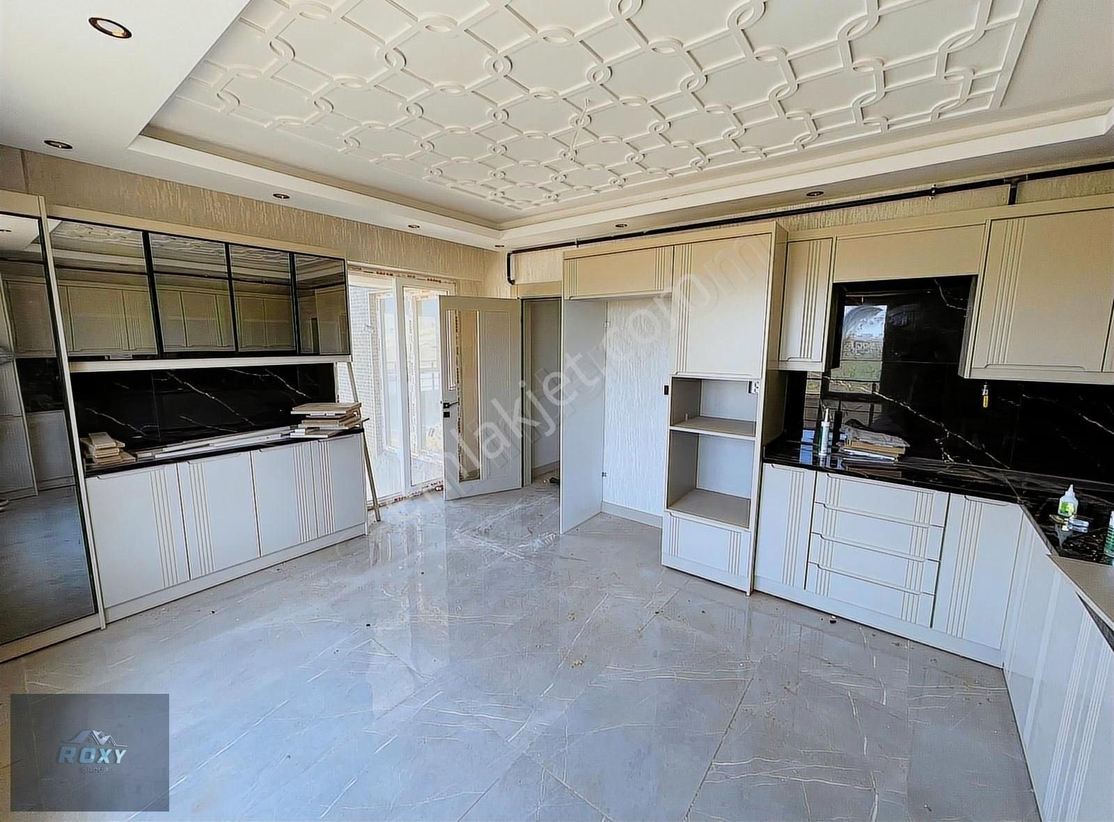 Roxy Group'tan Körkün'de Doğa Manzaralı 3+2 Satılık Lüx Villa!!!