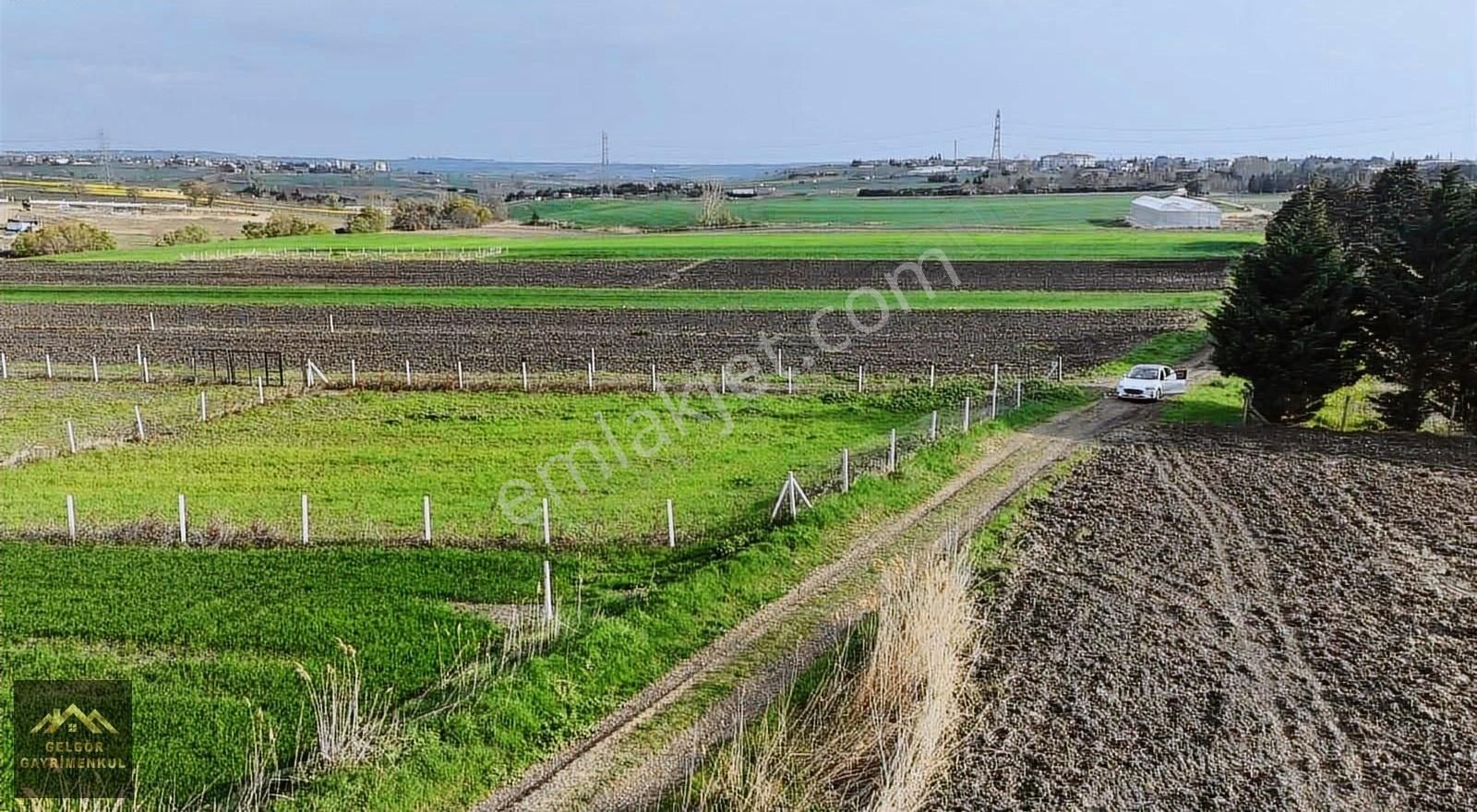 Silivri Seymen 1.000m2 İmar Sınırı Tel İle Çevrili Satılık Arsa