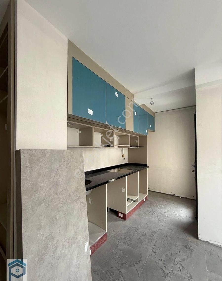 Park Emlak’tan Tarsus Şehıtıshak Mah.satılık 1+1 Daire