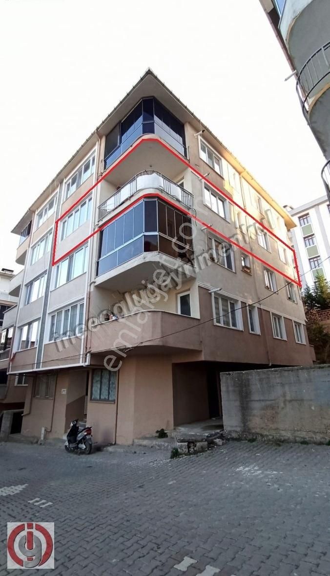 İnceoğlundan Cumhuriyet'te Site İçi 3+1 Kiralık Daire