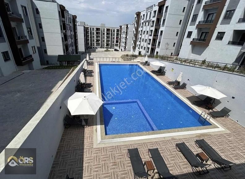 Örs'den Yeniyaşam'da 2+1 Eşyalı Satılık Daire