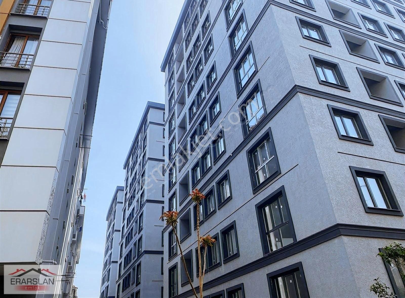 Erarslandan Sıfır Site İçi 10 Cu Katta 3+1 Daire 2 Banyo Otopark