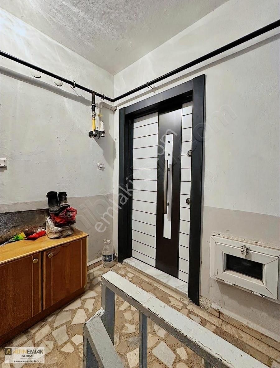Altın Emlaktan Doğalgazlı Ara Kat Satılık Daire