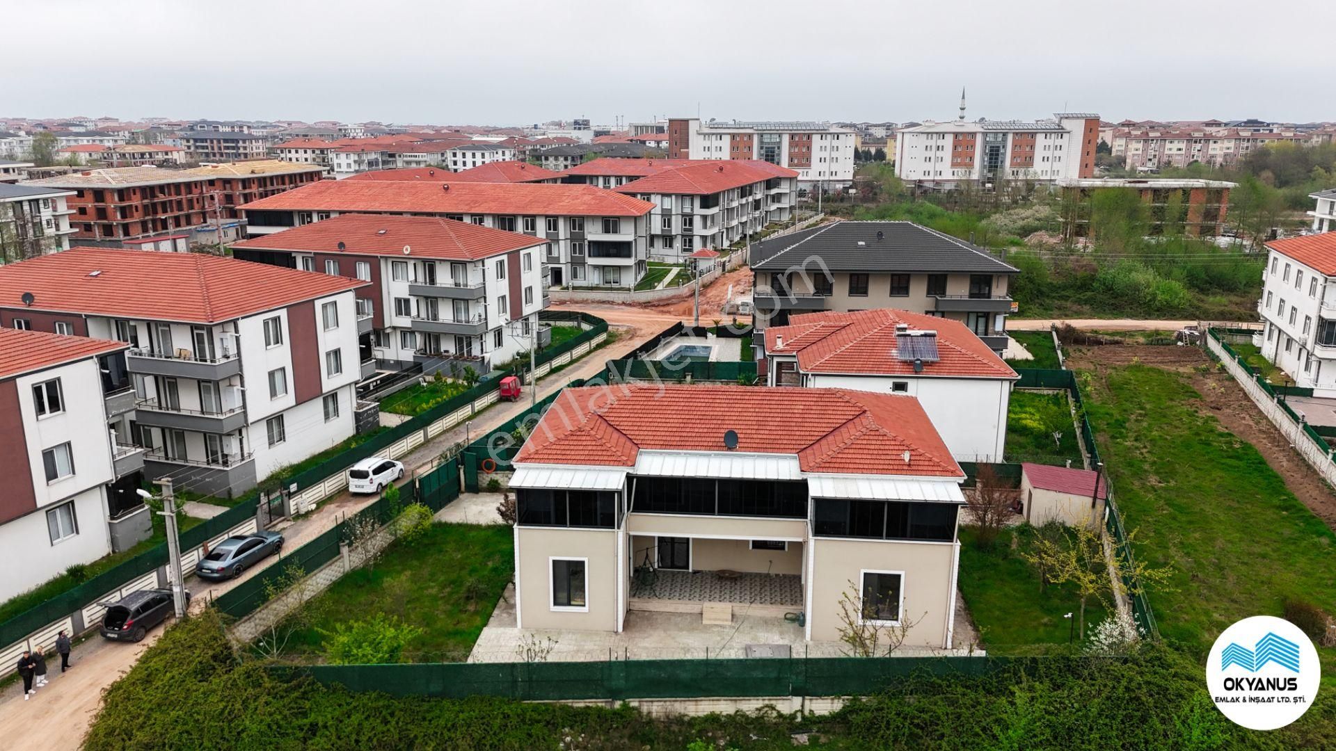 !!! Tam Müstakil 780 Metrekare İçersinde Mükemmel Villa !!!