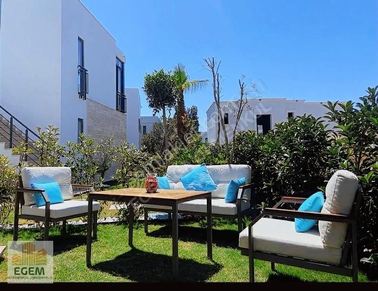 Bodrum Gümüşlük Sahile Yürüme Mesafesinde 3+1 Daire