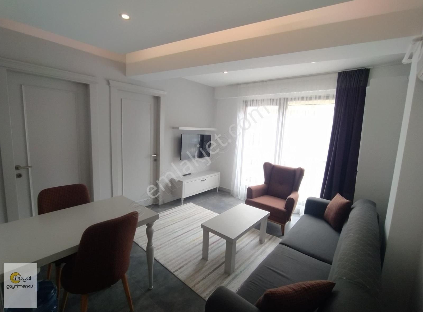Diş Hastanesine Yakın 1+1 55 M² Lüks Eşyalı Bahçe Katı Kiralık