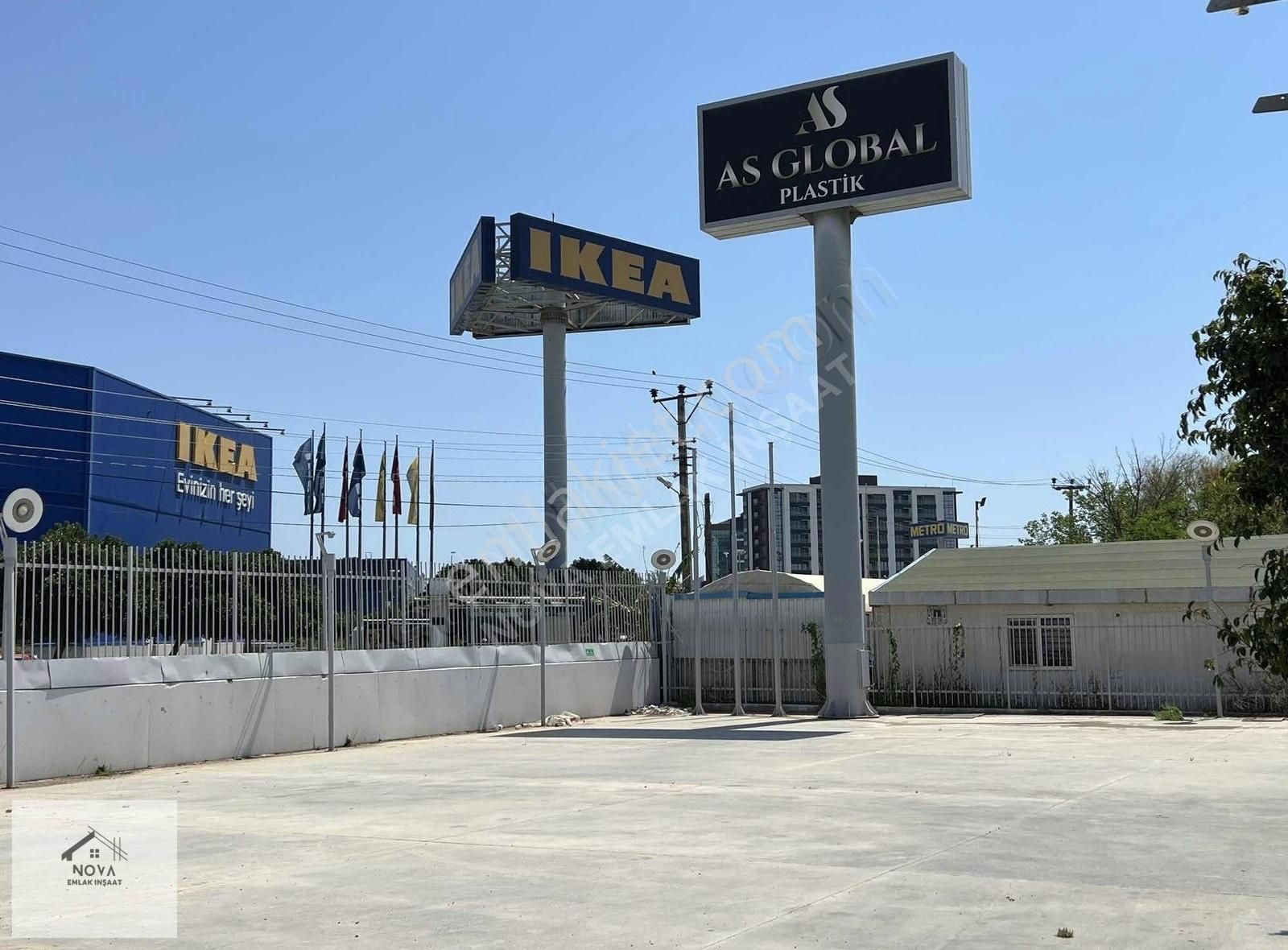 Nova Emlaktan Altınovada Kiralık 1860 M2 Depo
