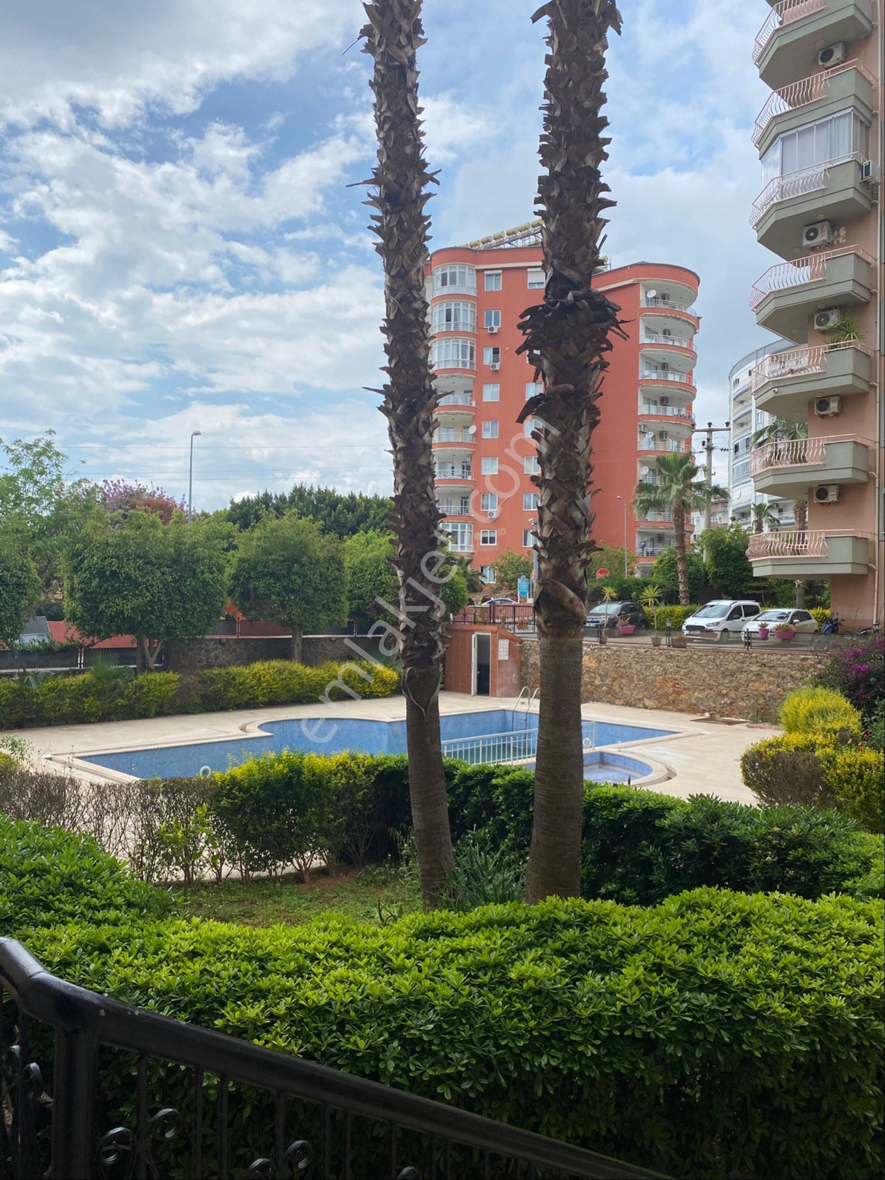 Tosmurda Site İçi Havuzlu Eşyalı Kiralıkdaire