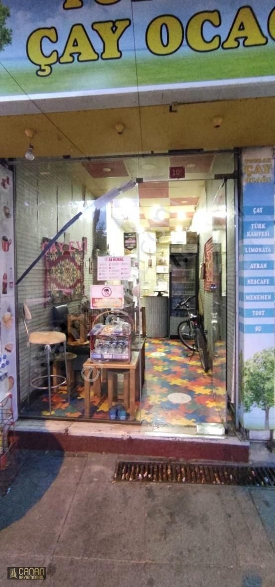 Pendik Çarşıda Satılık 34 M2 Dükkan
