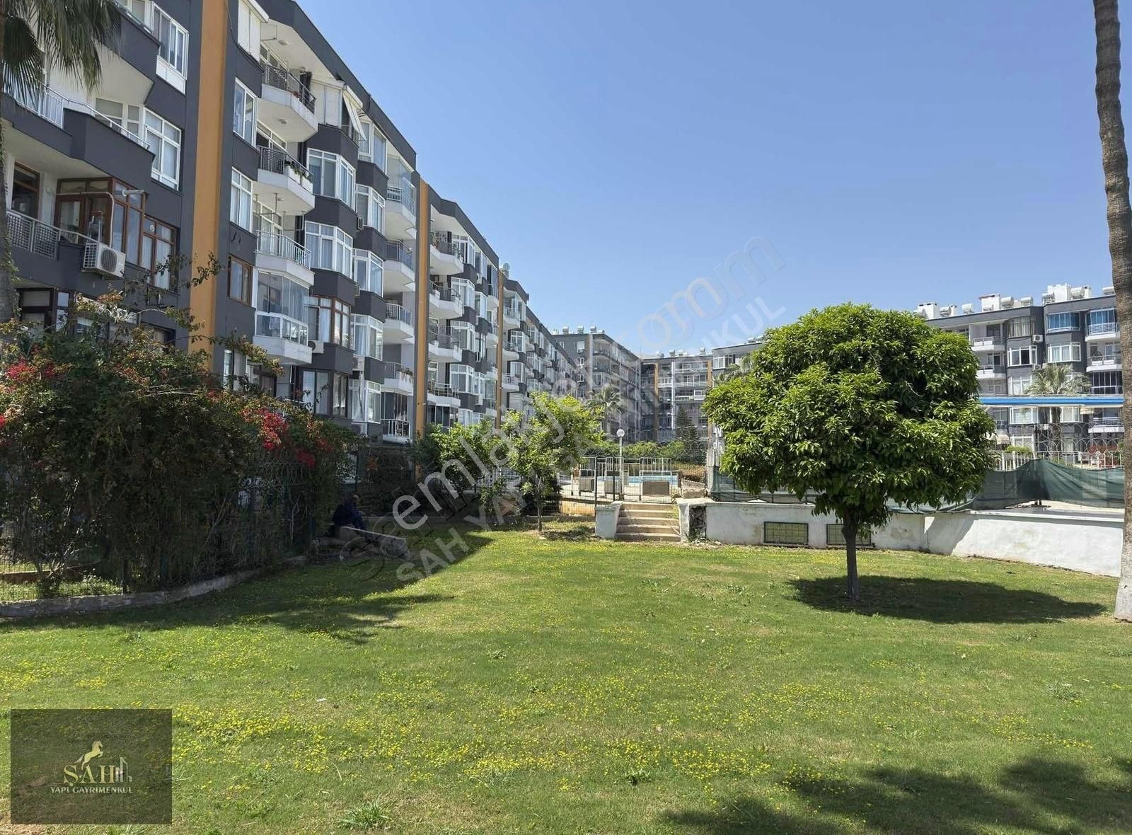 Şah Yapı'dan Babil Sitesi'nde Deniz Manzaralı 3+1 Satılık Daire