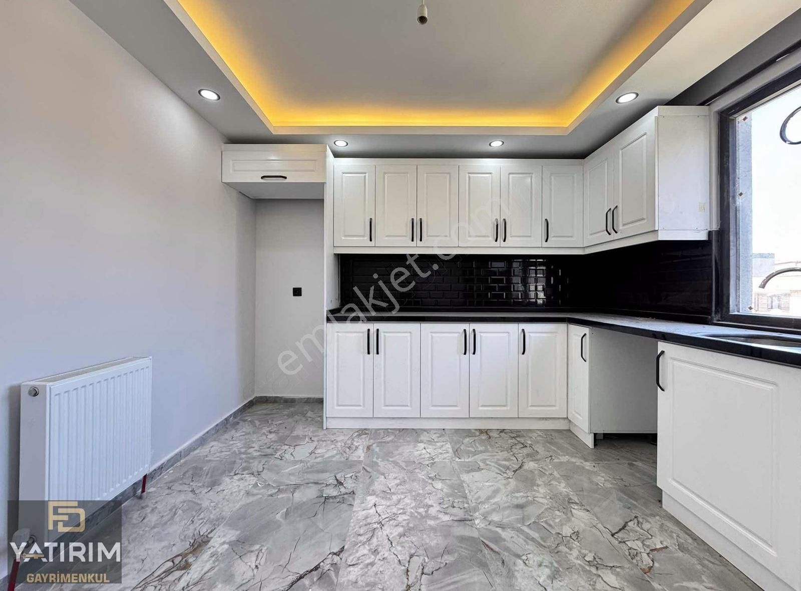 Darıca Tuzla Caddesi Yakını Lüx Geniş 4+1 200 M2 Çatı Dubleksi - Görsel 14