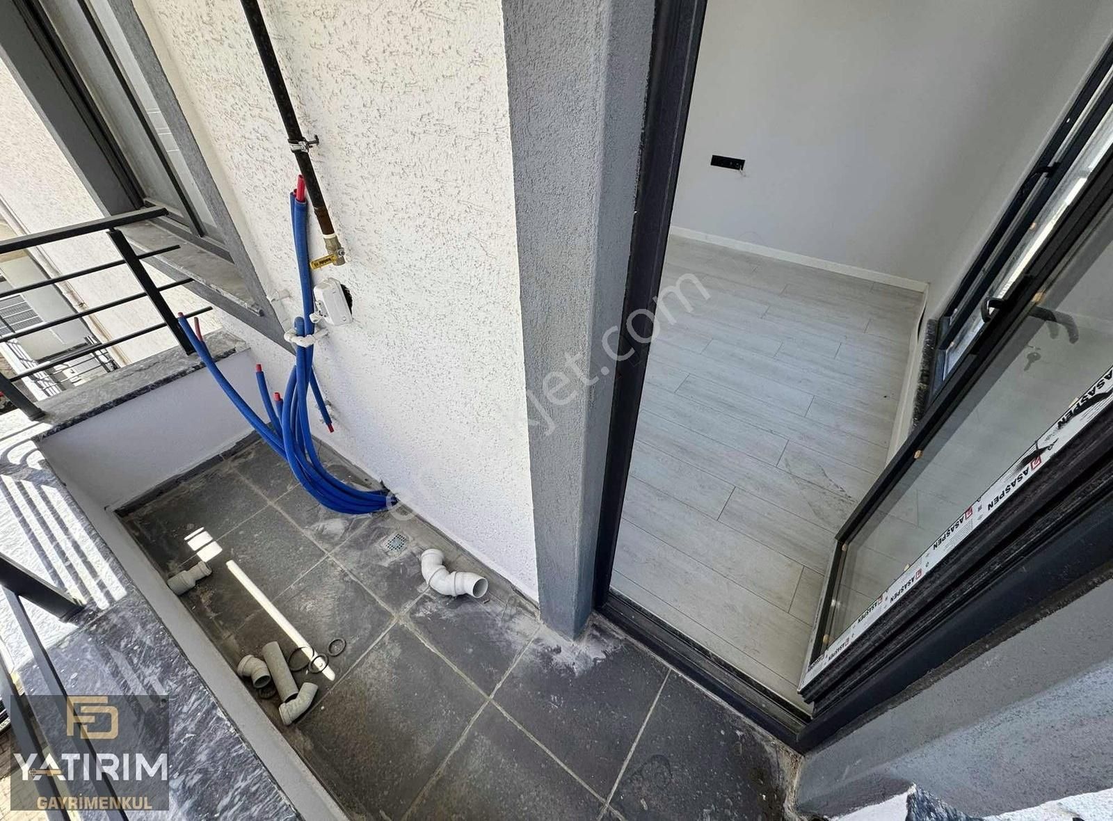 Darıca Tuzla Caddesi Yakını Lüx Geniş 4+1 200 M2 Çatı Dubleksi - Görsel 23